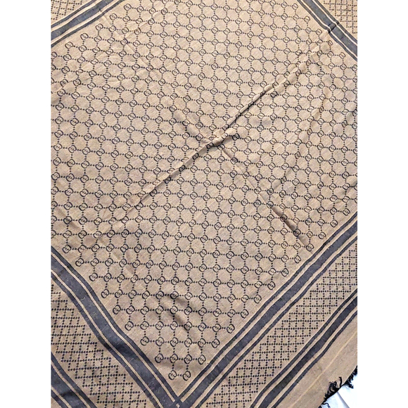 Gucci Brown & Beige GG Logo Print Wrap Shawl Scarf Pre-owned - Picture 8 of 16